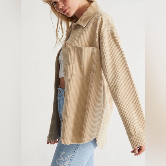 PacSun Cement Corduroy Shacket Jacket - Picture 4 of 10